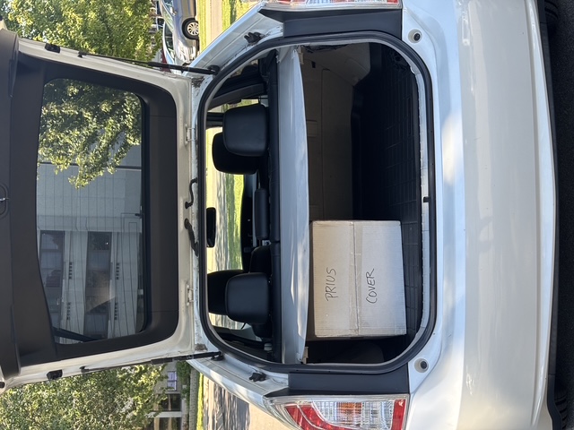 Used 2015 Toyota Prius Persona Series FWD image 5