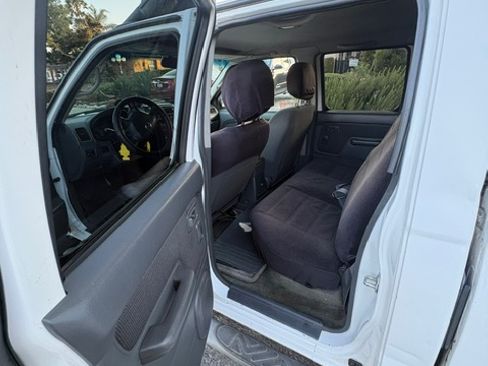Used 2003 Nissan Frontier XE RWD image 12