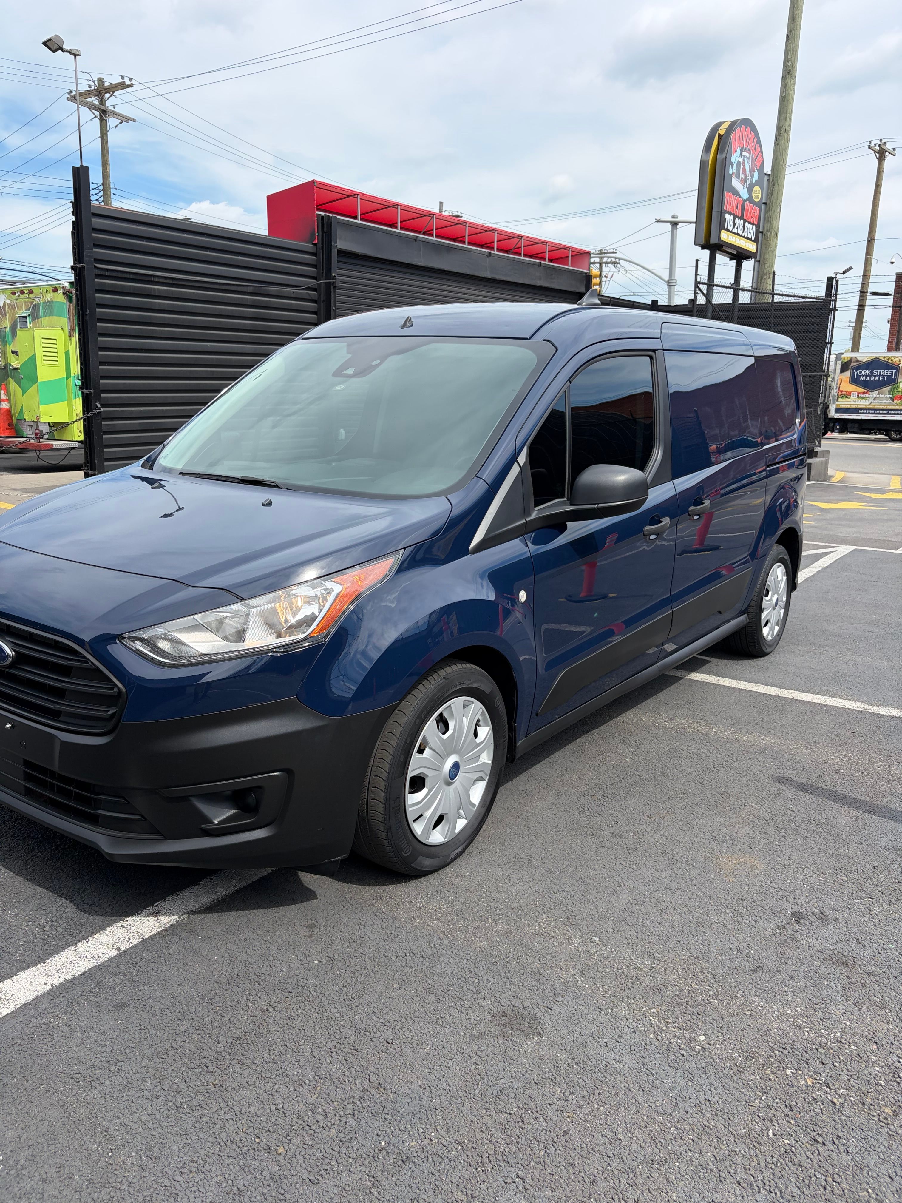 Used 2019 Ford Transit Connect XL FWD image 2