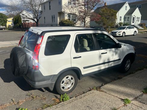Used 2006 Honda CR-V LX image 1