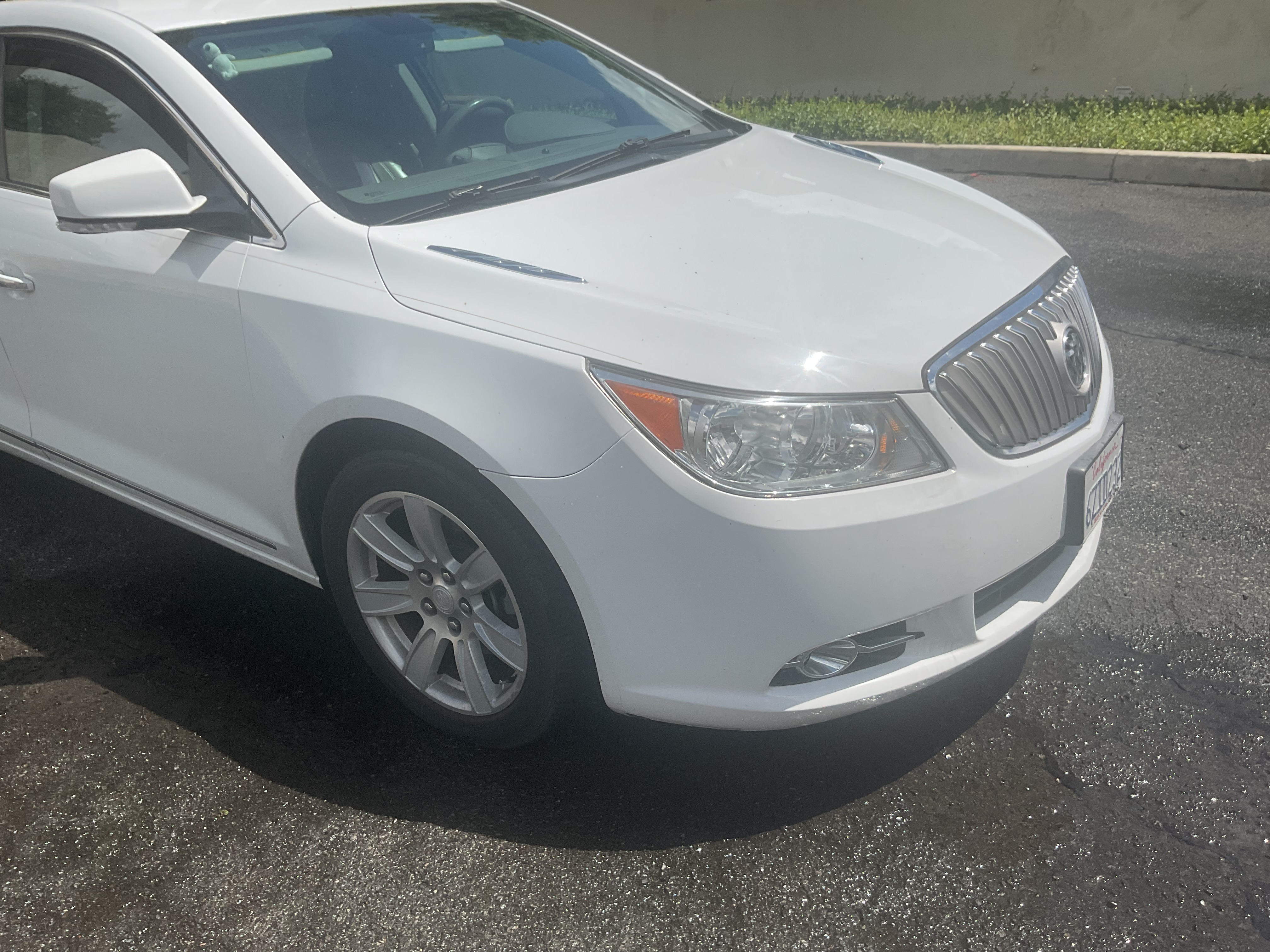 Used 2011 Buick LaCrosse CXL FWD image 8