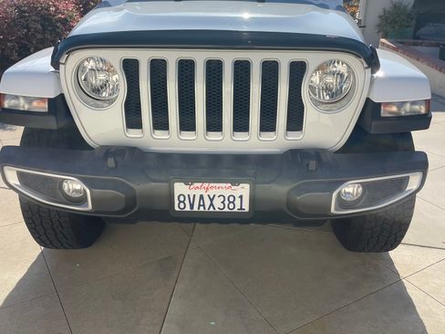 Used 2021 Jeep Wrangler Unlimited Sahara w/ Safety Group AWD/4WD image 18