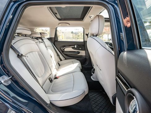 Used 2019 MINI Cooper Clubman S image 18