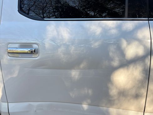 Used 2017 Ford F250 Platinum w/ Platinum Ultimate Package AWD/4WD image 15