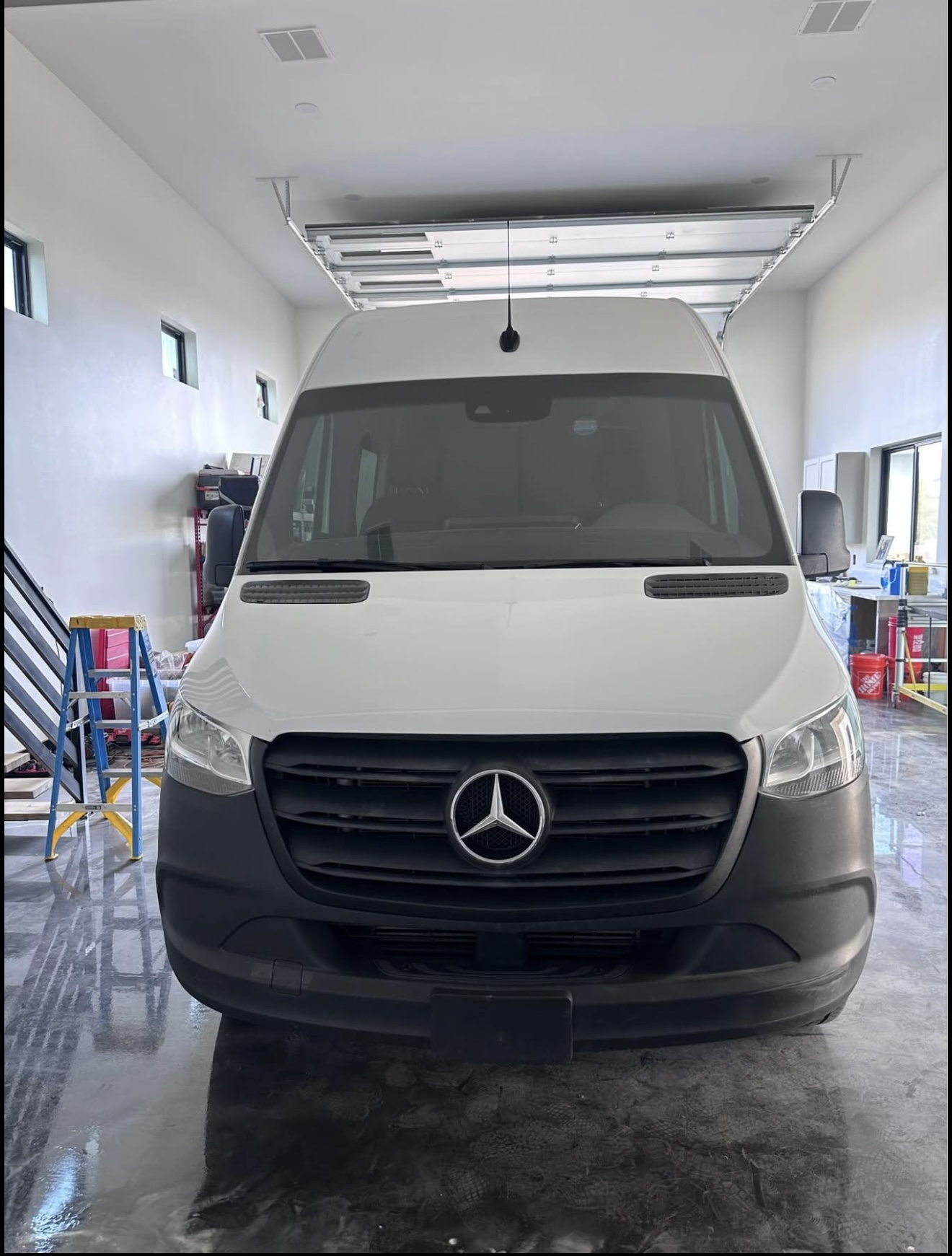 Used 2020 Mercedes-Benz Sprinter 2500 image 6