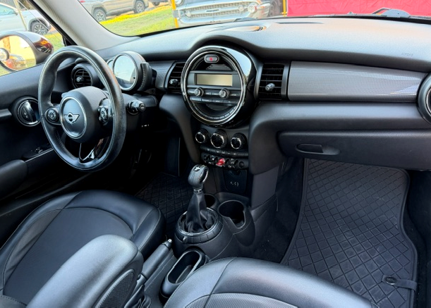 Used 2015 MINI Cooper 2-Door Hardtop FWD image 8