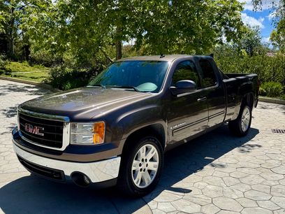Used 2007 GMC Sierra 1500 SLT w/ SLE/SLT Trailering Package