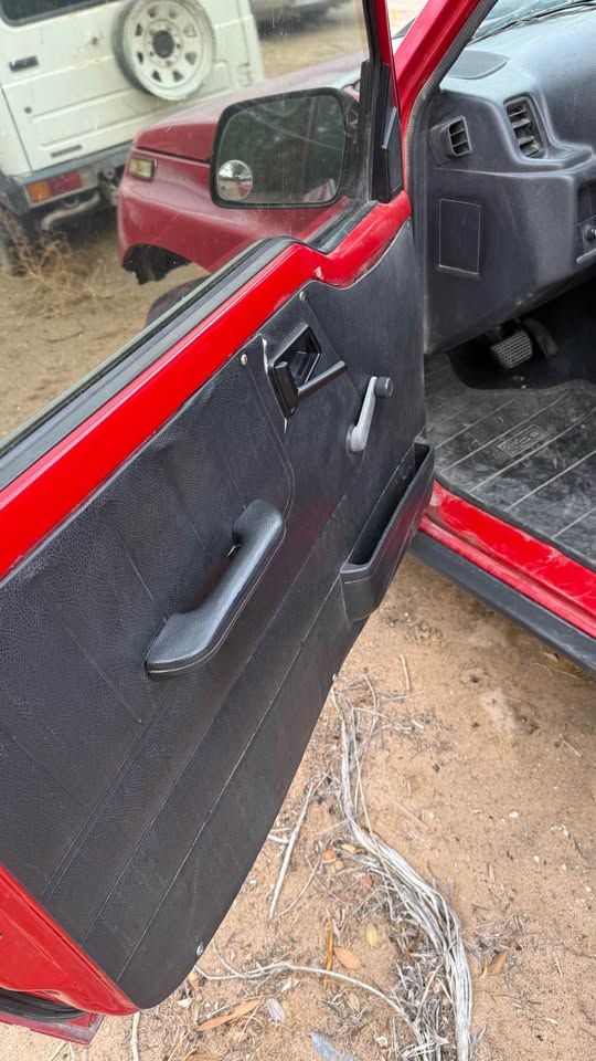 Used 1996 Geo Tracker 4WD 2-Door image 10