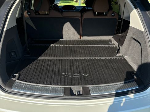 Used 2018 Acura MDX FWD w/ Technology Package image 6