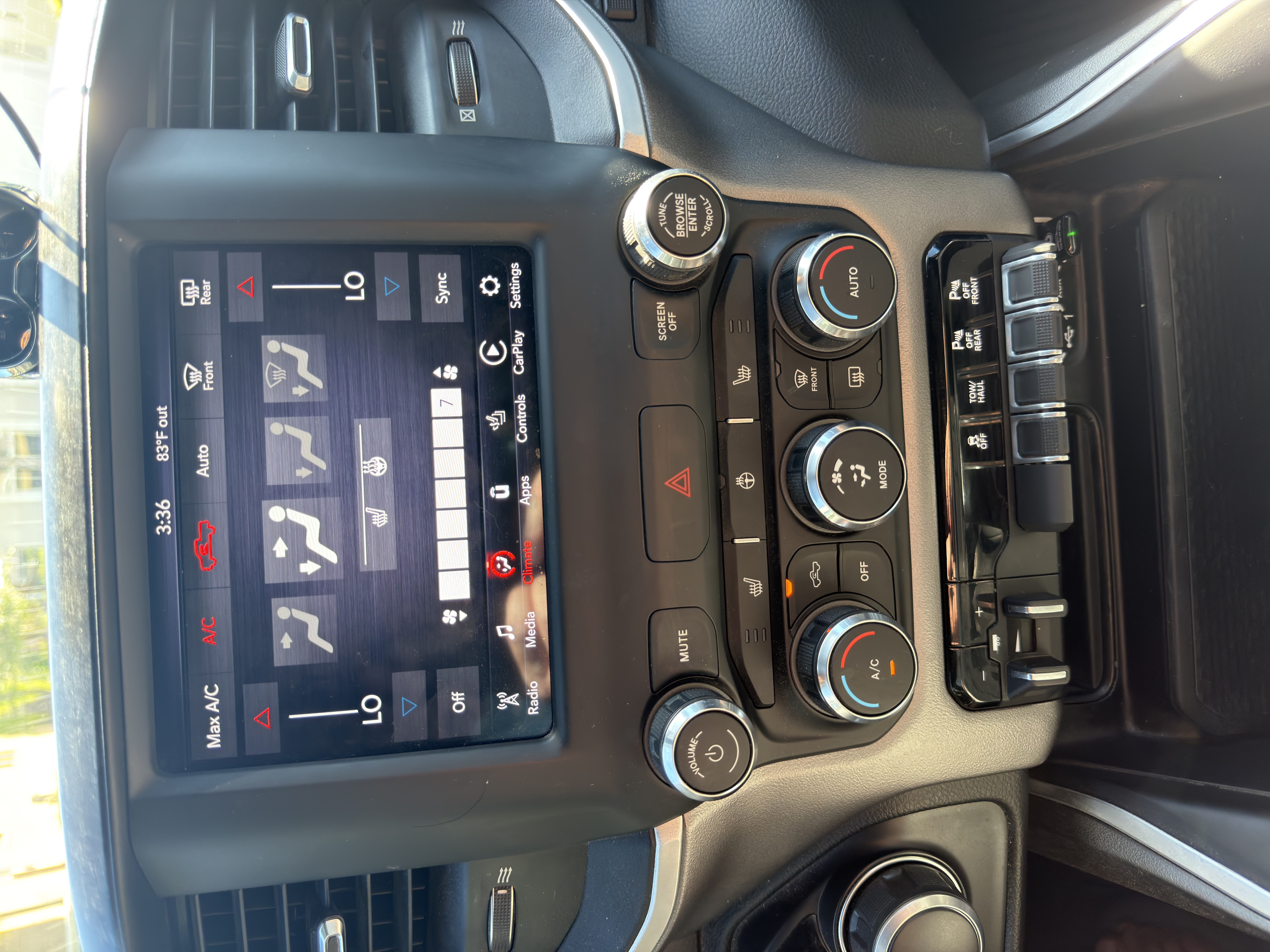 Used 2020 RAM 1500 Big Horn AWD/4WD image 17