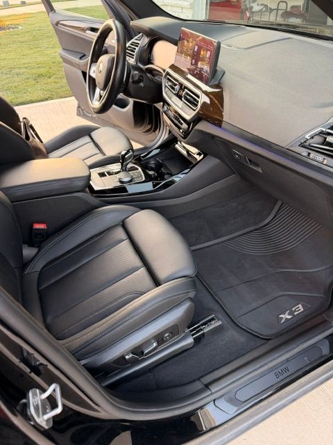 Used 2024 BMW X3 xDrive30i w/ Premium Package AWD/4WD image 8