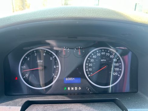 Used 2012 RAM 1500 Express w/ ST Popular Equipment Group image 4