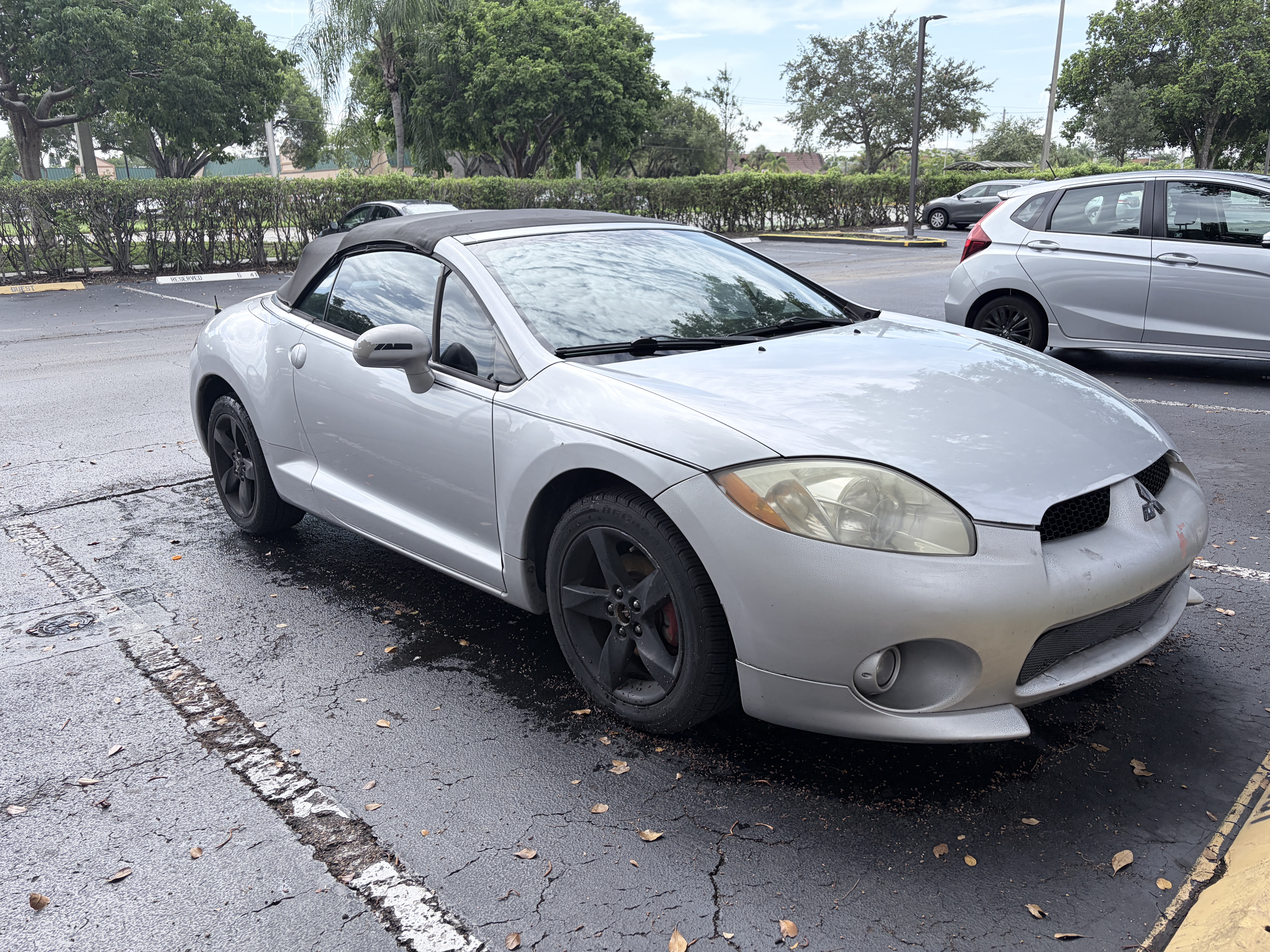 Used 2008 Mitsubishi Eclipse GS FWD image 4