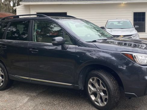 Used 2018 Subaru Forester 2.5i Touring w/ Popular Package #2 image 2