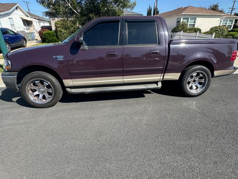 Used 2001 Ford F150 2WD SuperCrew image 1