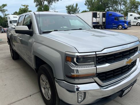 Used 2016 Chevrolet Silverado 1500 LT w/ All Star Edition AWD/4WD image 2