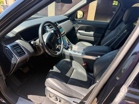 Used 2019 Land Rover Range Rover Sport HSE AWD/4WD image 14