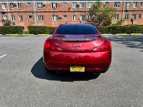 Used 2014 INFINITI Q60 AWD Coupe w/ Premium Package image 2