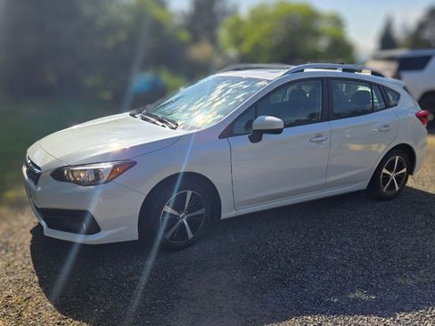 Used 2023 Subaru Impreza 2.0i Premium w/ Popular Package #3 image 1