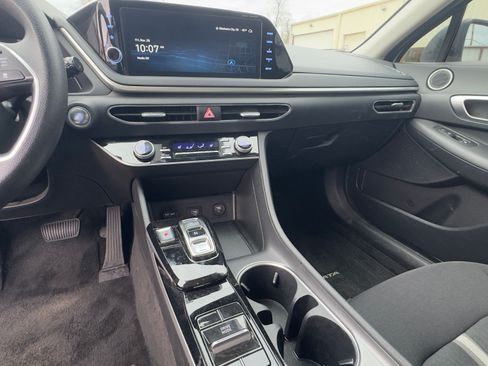 Used 2023 Hyundai Sonata SEL image 6