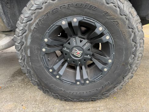 Used 2003 Ford Excursion Limited image 24