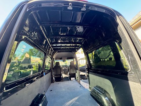 Used 2019 Mercedes-Benz Sprinter 1500 image 20