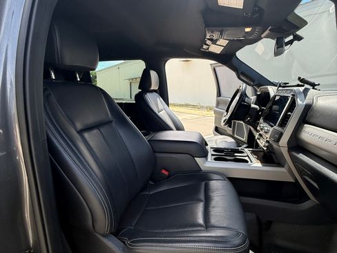 Used 2022 Ford F350 Lariat AWD/4WD image 11
