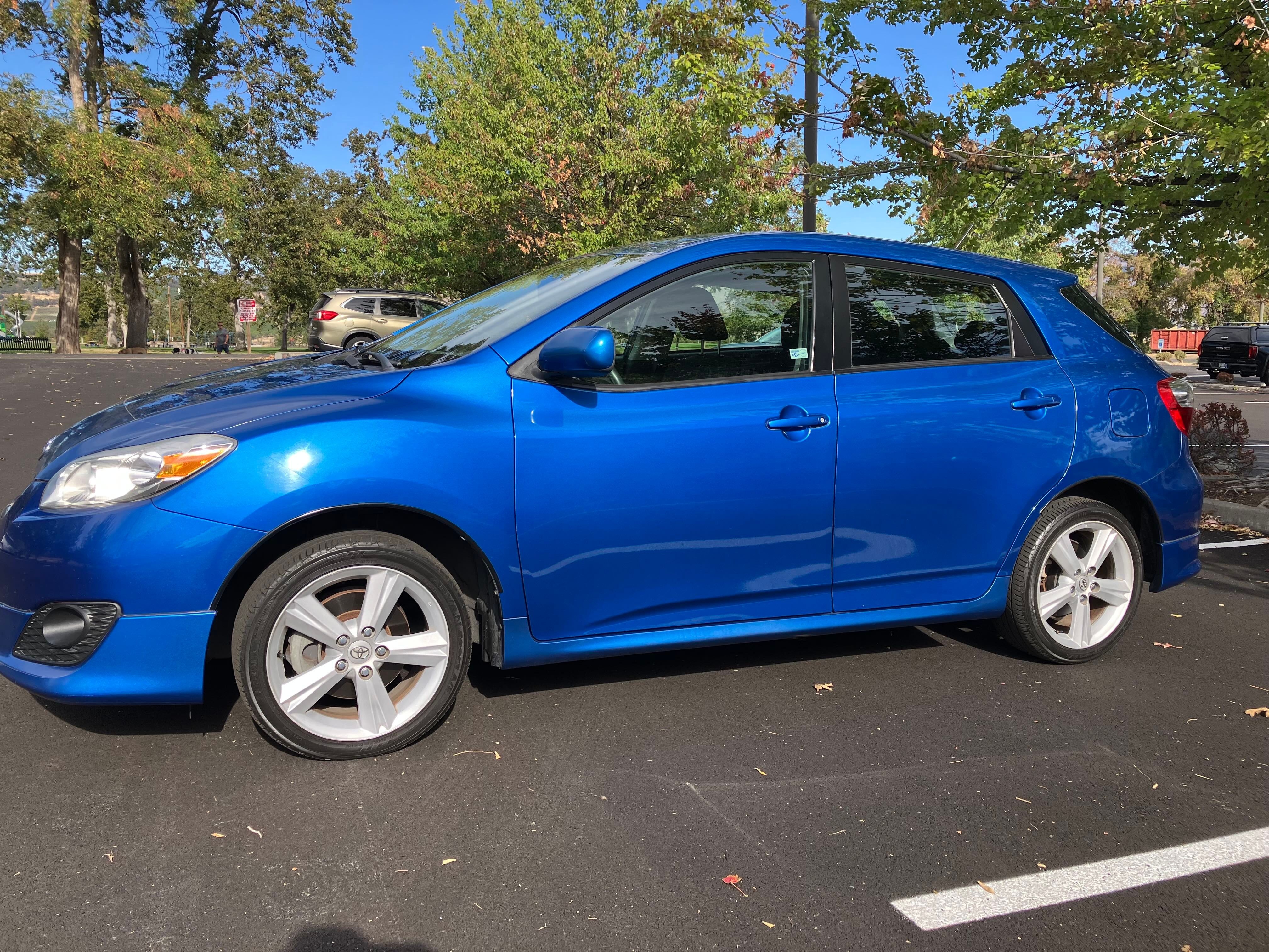 Used 2009 Toyota Matrix S AWD/4WD image 5
