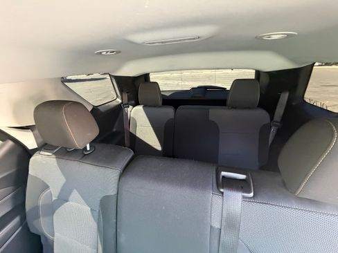 Used 2020 Chevrolet Traverse LS w/ LPO, Cargo Package FWD image 16