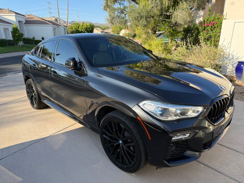 Used 2021 BMW X6 M50i w/ Executive Package AWD/4WD image 11