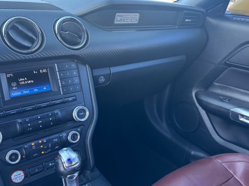 Used 2015 Ford Mustang Convertible image 11