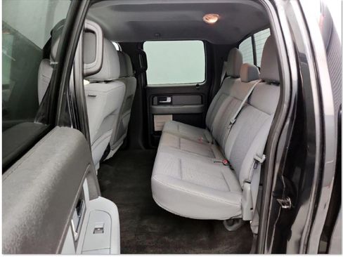 Used 2013 Ford F150 XLT w/ Luxury Equipment Group image 12