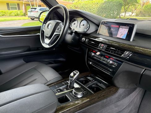 Used 2018 BMW X5 sDrive35i RWD image 9