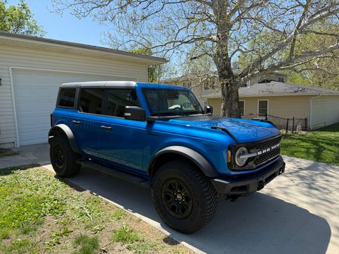 Used 2023 Ford Bronco Wildtrak AWD/4WD image 10