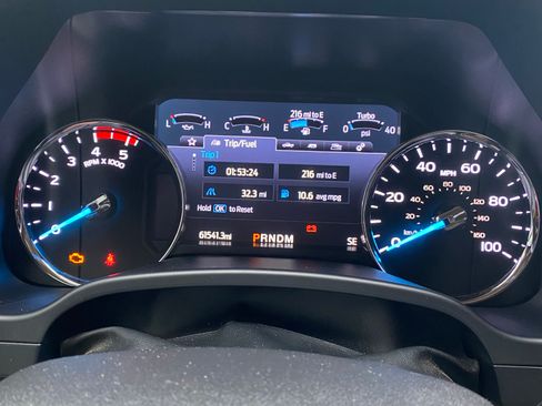 Used 2021 Ford F250 Lariat w/ Lariat Ultimate Package AWD/4WD image 13