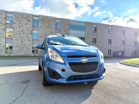 Used 2015 Chevrolet Spark LT FWD image 9