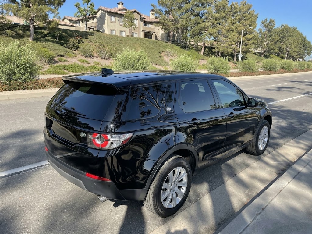 Used 2019 Land Rover Discovery Sport SE AWD/4WD image 6