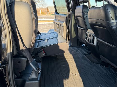 Used 2018 Ford F150 Raptor w/ Equipment Group 802A Luxury image 12