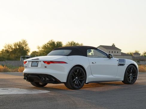 Used 2014 Jaguar F-TYPE S RWD image 8