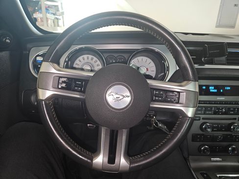 Used 2012 Ford Mustang GT Premium w/ Brembo Brake Pkg image 11