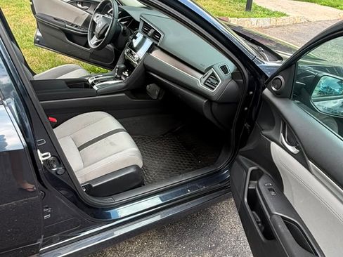 Used 2017 Honda Civic EX-T image 12