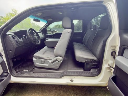 Used 2014 Ford F150 STX w/ Equipment Group 201A Mid AWD/4WD image 12