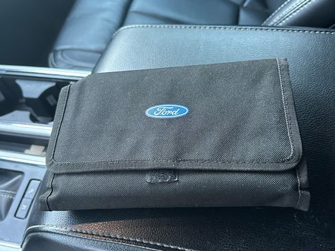 Used 2020 Ford F150 Lariat image 15