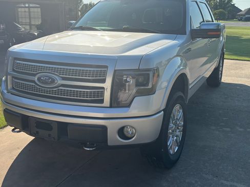 Used 2012 Ford F150 Platinum AWD/4WD image 6