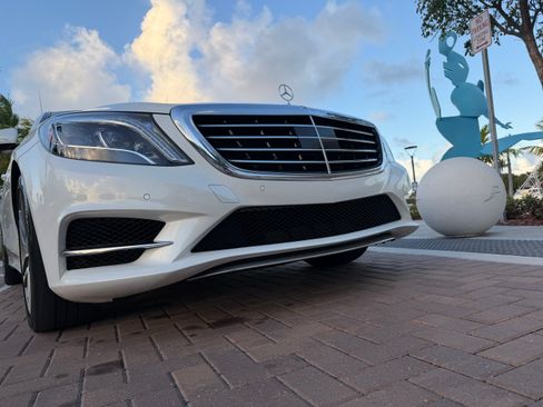 Used 2015 Mercedes-Benz S 550 Sedan image 4