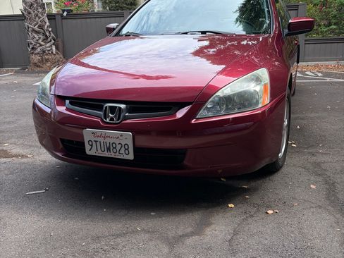 Used 2005 Honda Accord EX image 1