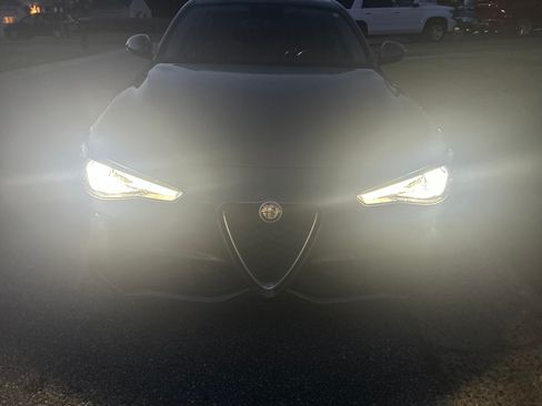 Used 2018 Alfa Romeo Giulia Ti Sport w/ Quick Order Package 22S Sport image 1