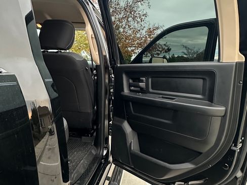 Used 2020 RAM 2500 Tradesman image 15