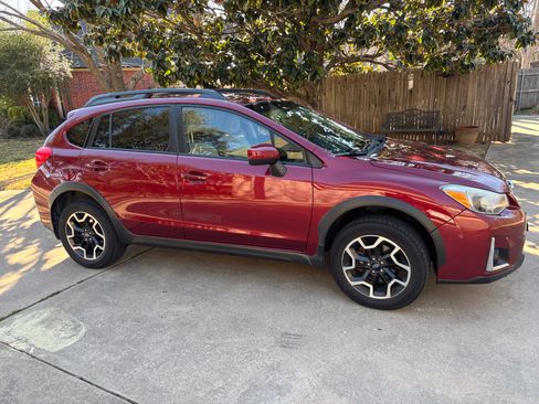 Used 2016 Subaru Crosstrek 2.0i Premium w/ Popular Package #1 image 2