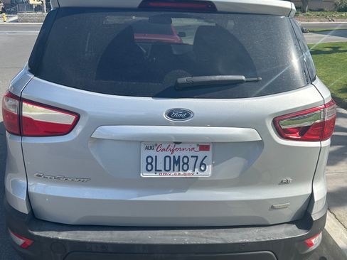 Used 2019 Ford EcoSport SE image 6